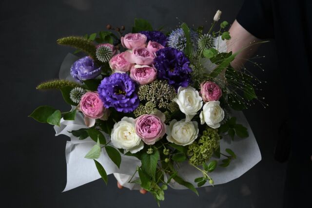 ♡

for wishing 90th birthday.

品のある高貴な女性へ。

#卒寿のお祝い 
#熊本花屋
#ブーケ 
#90thbirthday 
#bouquet